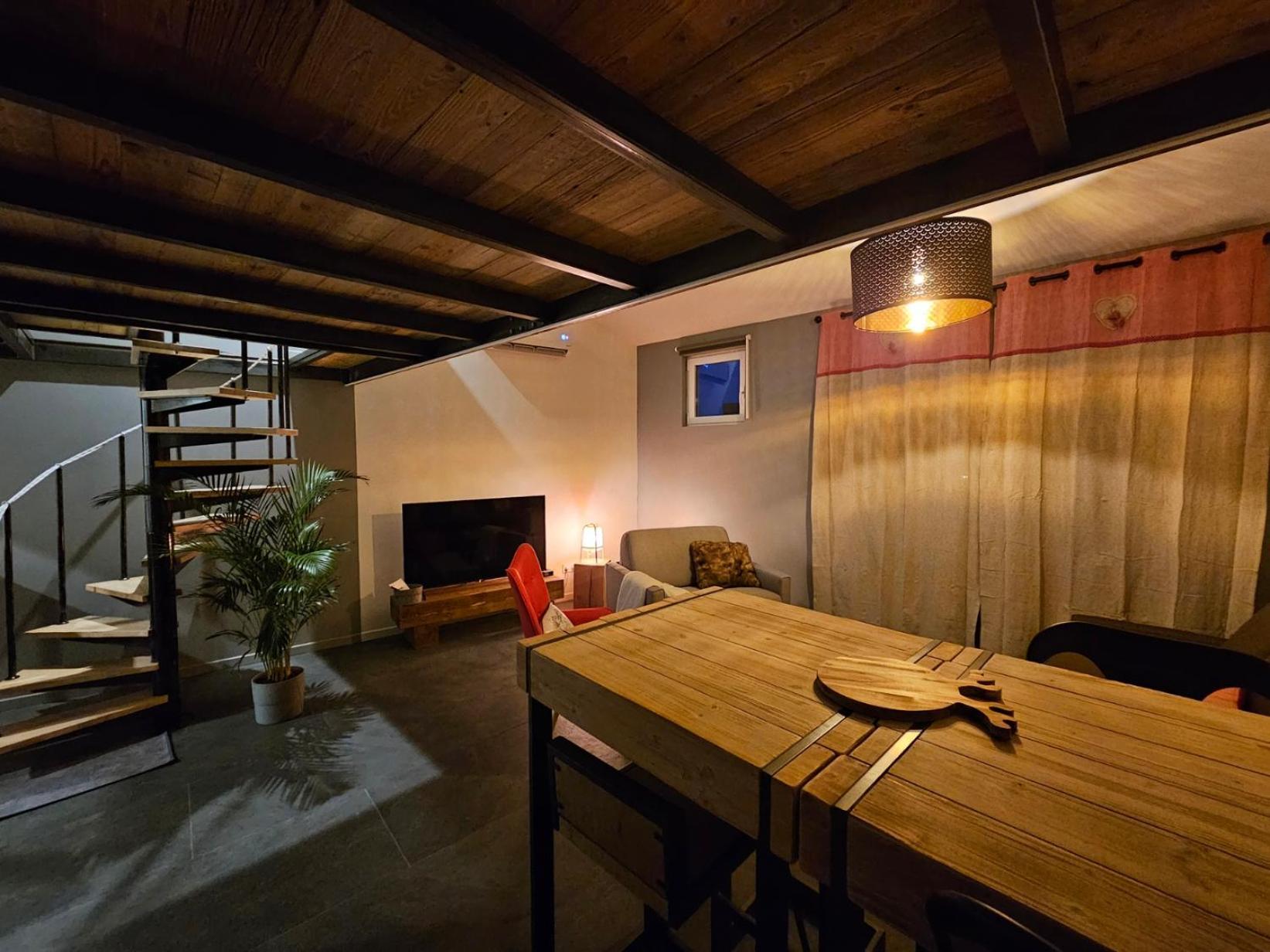 Le Loft De Genas - La Bastide, Le Chalet, Le Loft, Le Mas, La Paillote Exterior foto